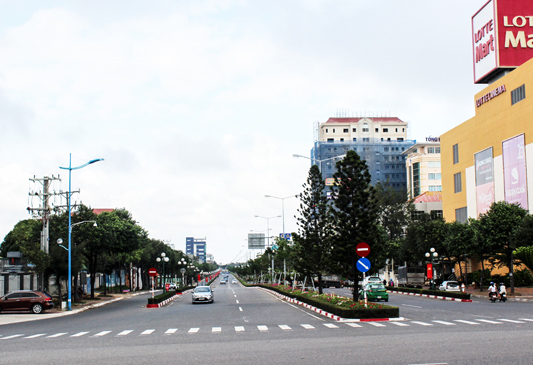 Đầu tư xây dựng tuyến đường Nguyễn Phong Sắc theo hình thức đối tác công tư PPP, hợp đồng BT