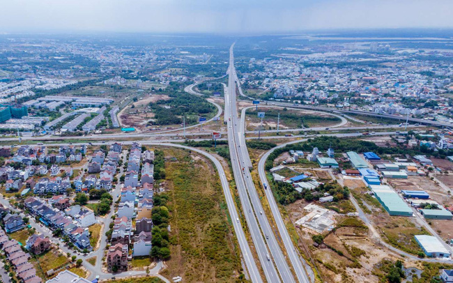 Cao tốc Dầu Giây – Phan Thiết khởi công quý 1/2020, bất động sản biển Bình Thuận rục rịch đón sóng